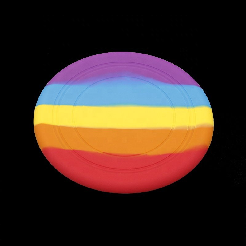 Outdoor sports throwing toys glow in dark 7" custom silicone frisbeed