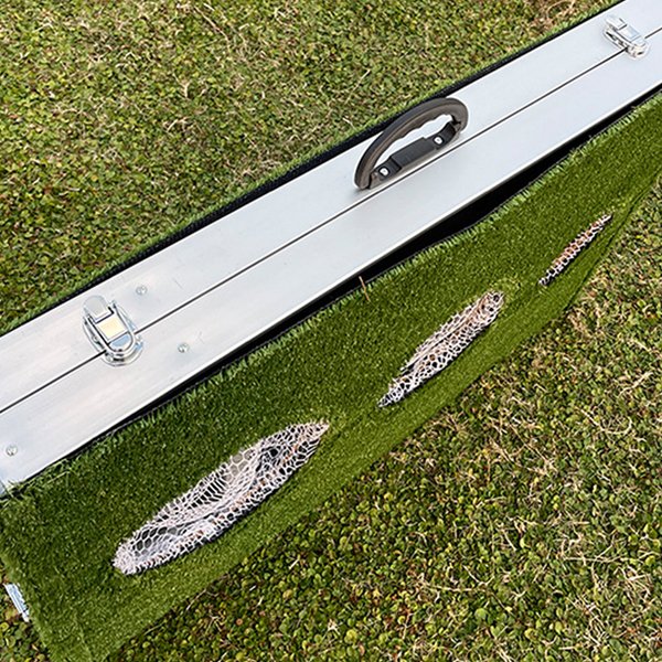 New Outdoor Lawn Folding Golf Toss Game Set Golf Cornhole