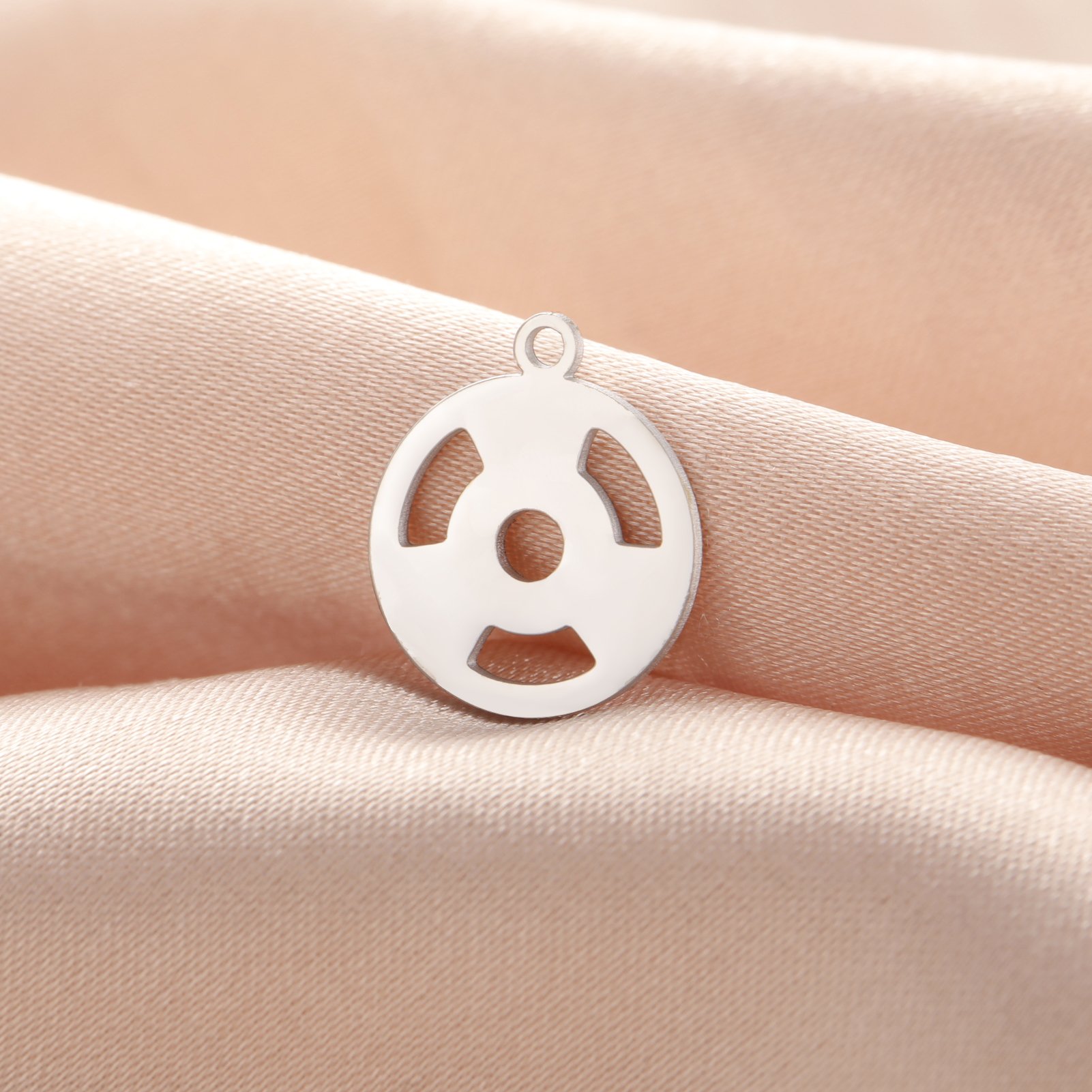 Wholesale Mini Stainless Steel Disc Charm Gold Plated Hollow Out Frisbee Pendant Accessories For Necklace Bracelet