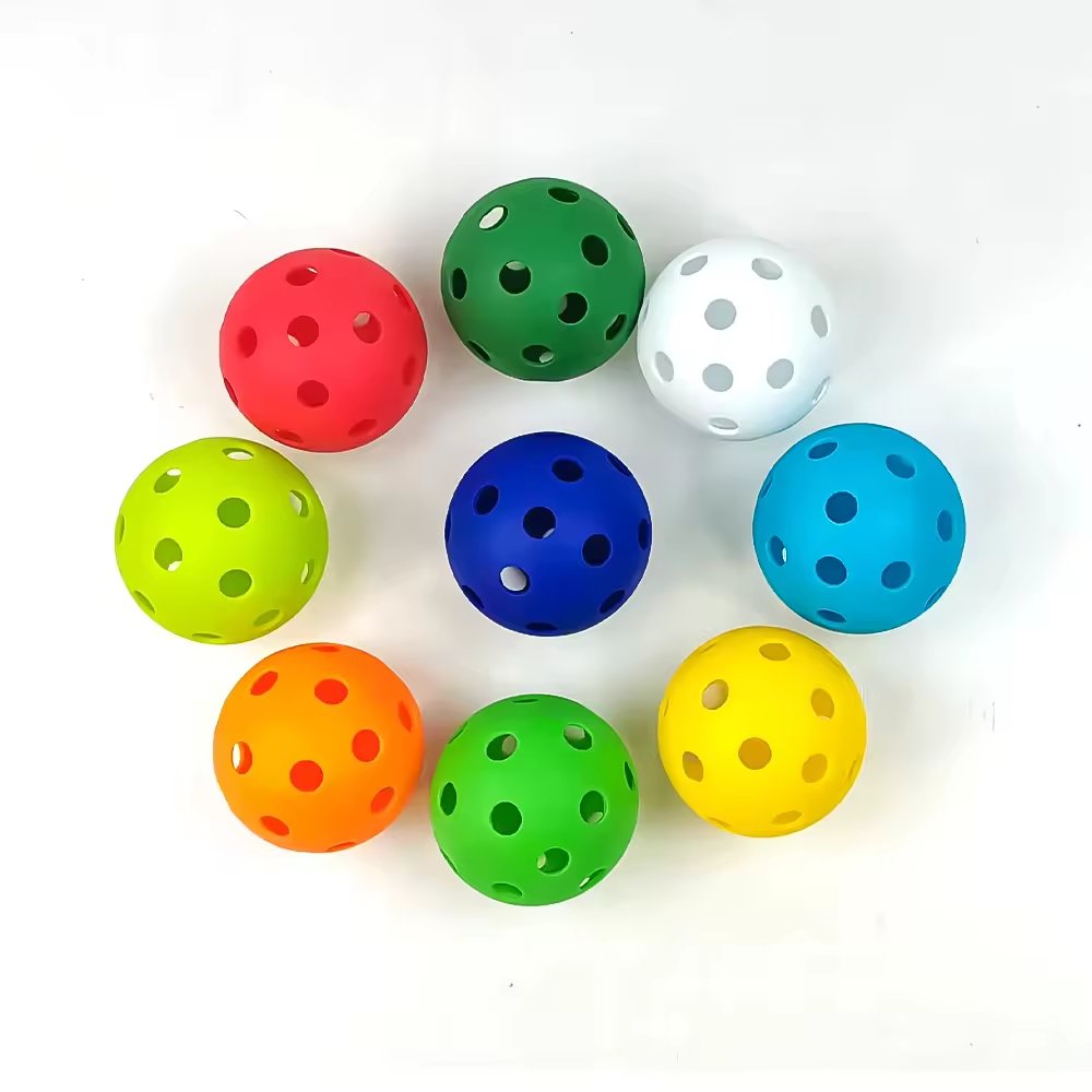 LED Light up Pickleball Balls Outdoor 40 Holes Green Light Pickleballs Glow In The Dark Pickleball Balls