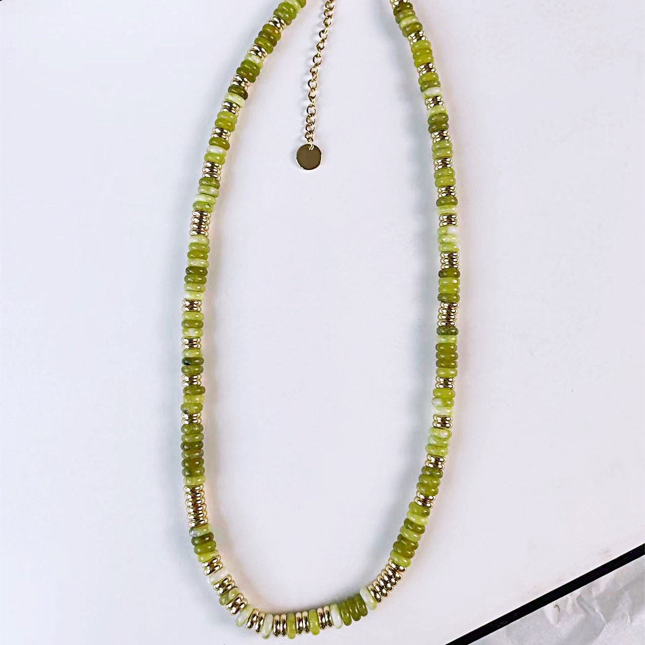 Bohemian Style Women's Necklace Fashionable Jade-Colored Frisbee New Ethnic Style Stainless Steel Jewelry with Gold Plating