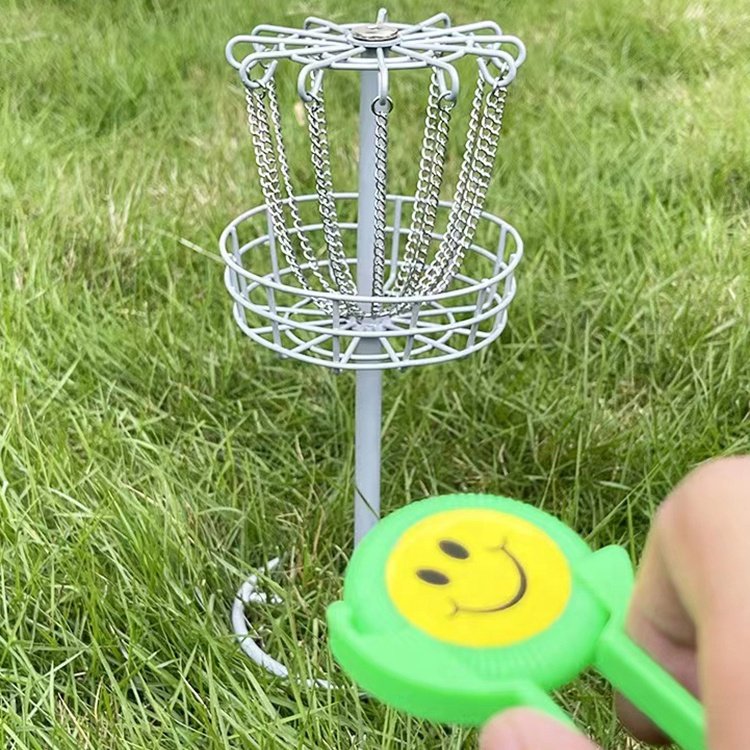 Hot Selling Portable Mini Children's Throwing Training Net Iron Frame Frisbee Disc Golf Basket