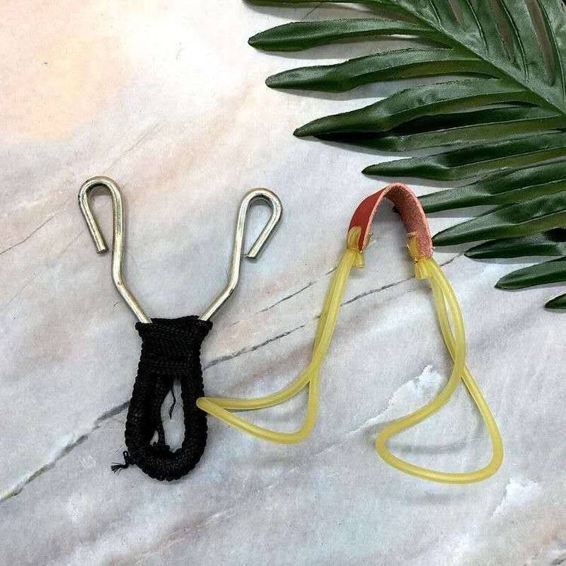 Children's simple slingshot after 80s, old shooting toy pocket slingshot, hot selling slingshot two -yuan shop
