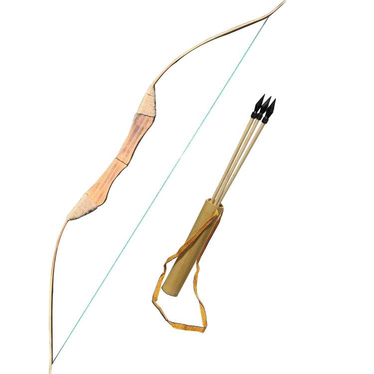 Photographs of props and arrows can be used to fire bamboo toy adults to perform children's outdoor safety-fired bows