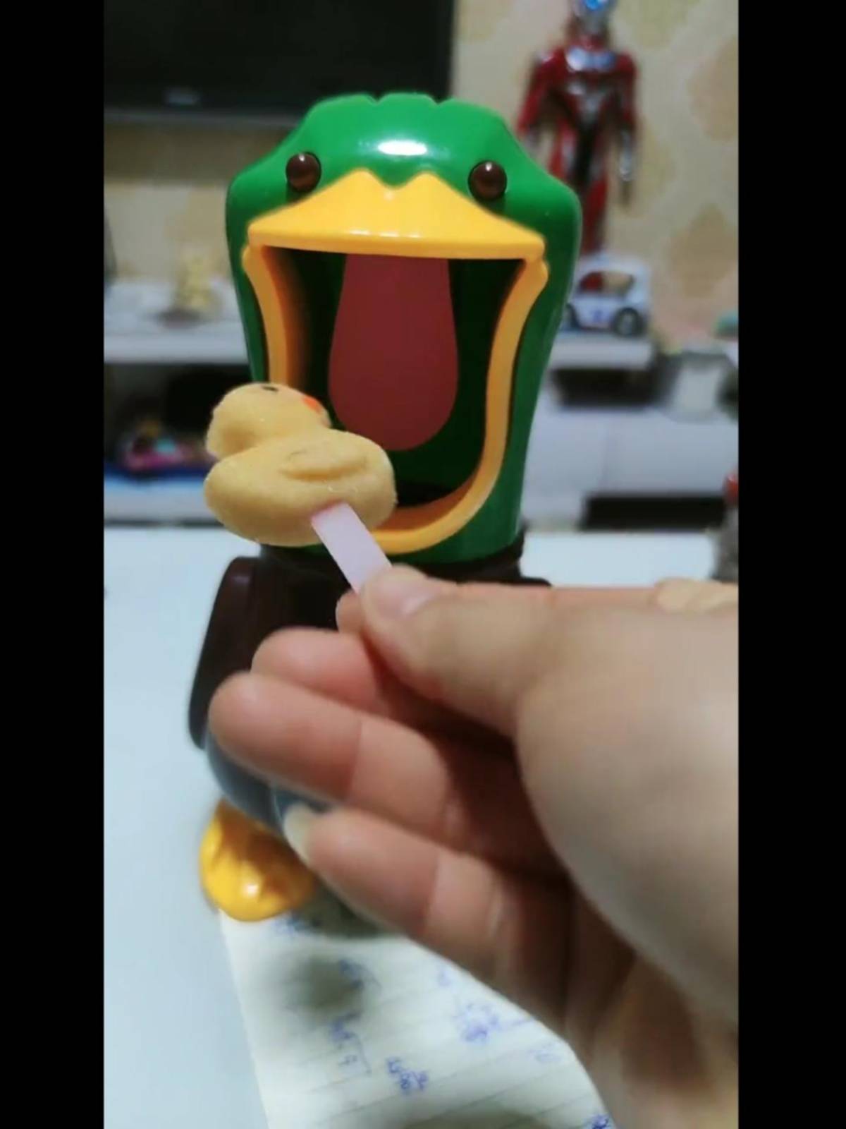 Douyin, the same model, hit me duck children's parent -child interactive toys, boys air power soft shotguns, fired