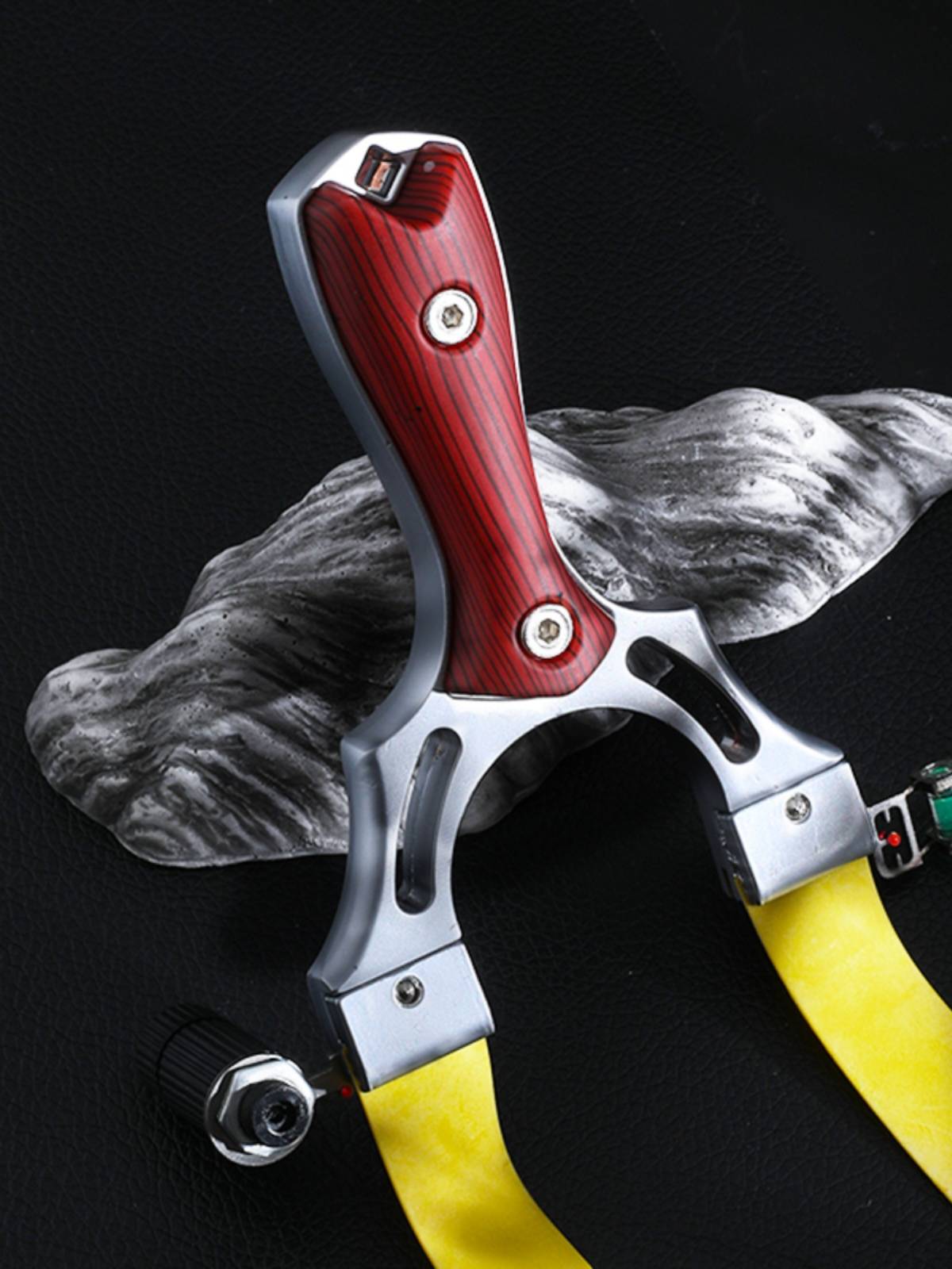 Genuine big power infrared flat skin slingshot competition dedicated high -precision new bow and arrow shooting Nudu bow toy shooting