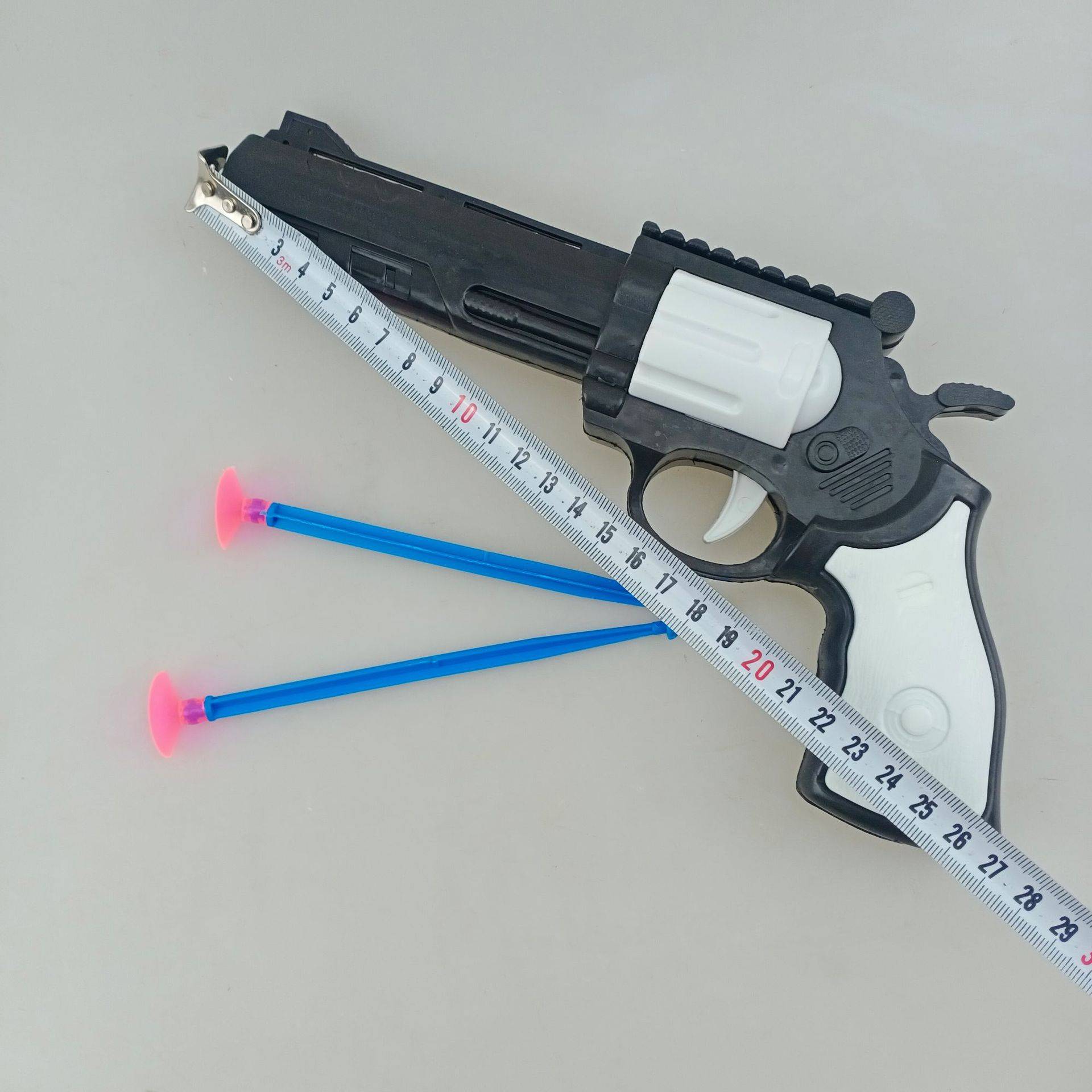 Large rotor pistol outdoor suction cup, toys, soft shotgun, plastic left -wheel soft egg gun shooting 15cm toy gun
