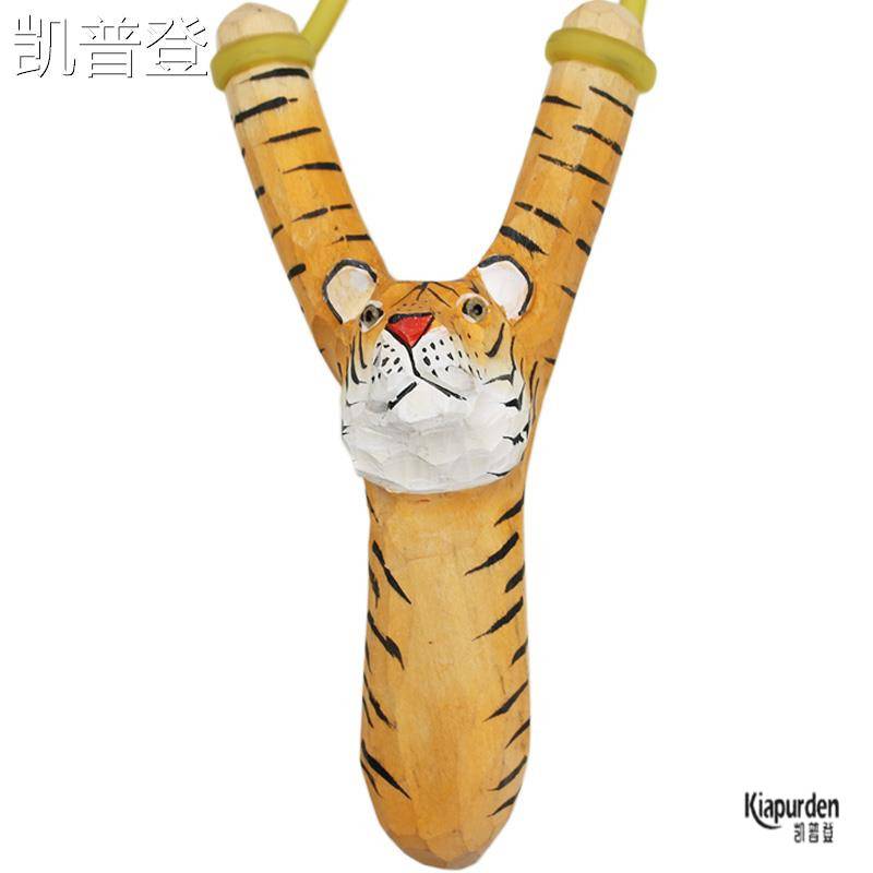 Outdoor solid wood slingshot carving cartoon animal toy toy men and girls gifts creative soby wisdom shooting 