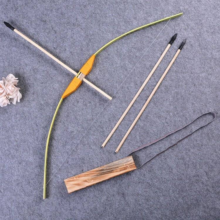 Scenic area hot -selling outdoor shooting children's toys wooden bow and arrow simulation traditional nostalgic wooden soft rubber bow and arrow model