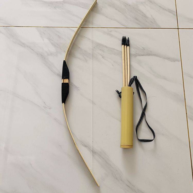 Bow and arrow children's toys shooting and shooting props anti -curved bowwood traditional bow suits to shoot black bow student version