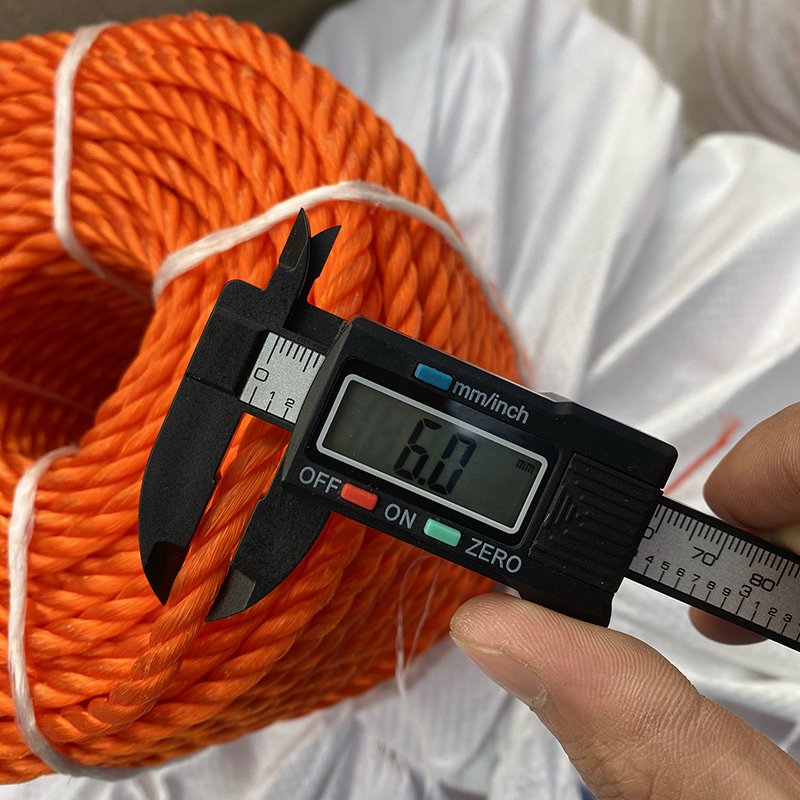 High Strength Polypropylene 3 Strand Twisted PE Twine Nylon PP PE Marine Rope for Packaging and Fishing
