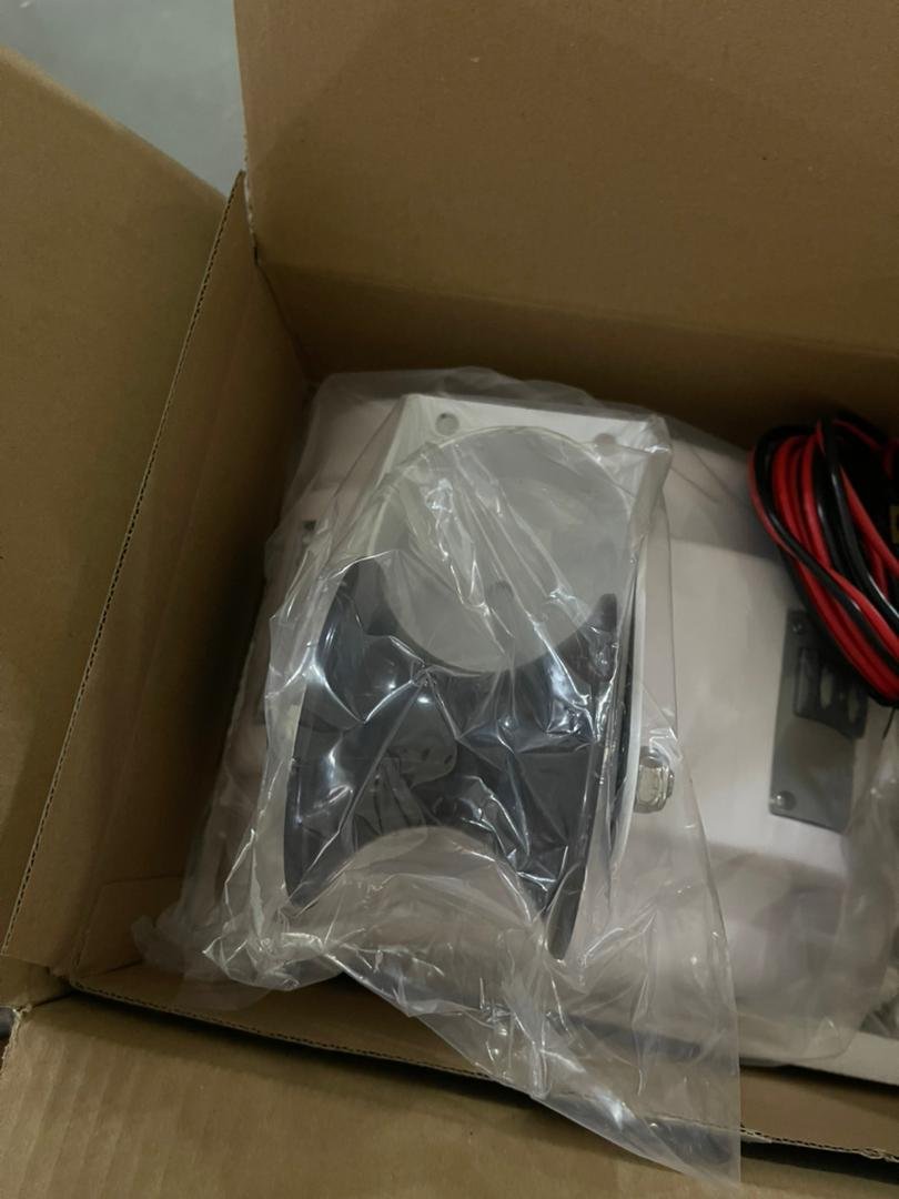 New Type Anchor Fishing Boat Winch, 12V Electric Anchor Winch Big Water Sea Water25SW Winch with Remote Control