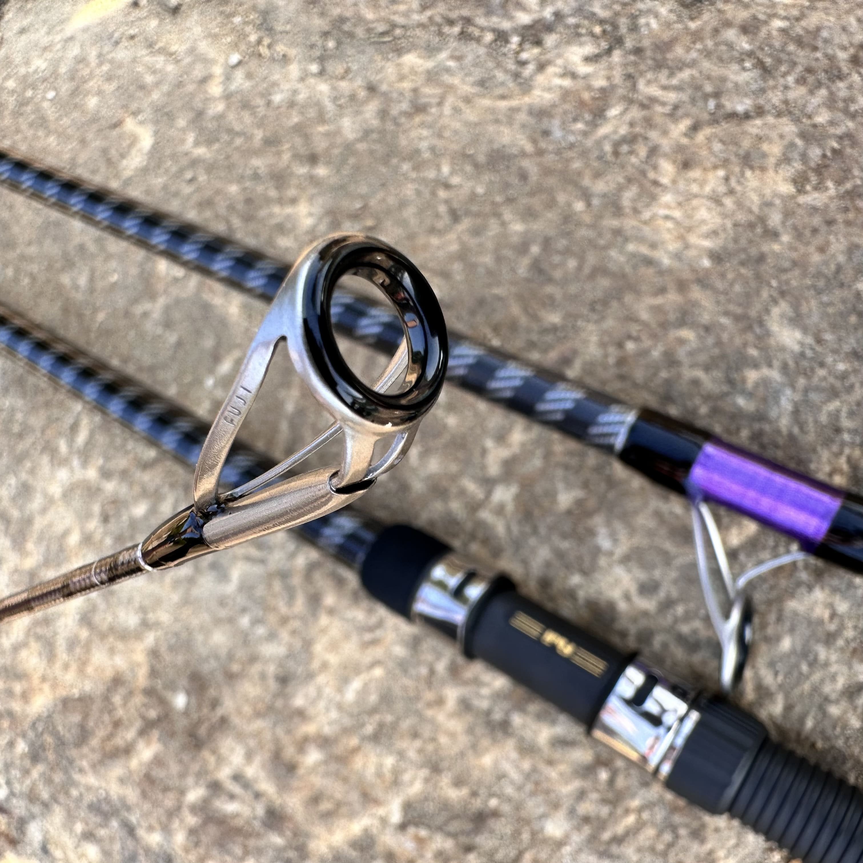 Super Hard Beach Long Cast Rod Surf Rod 4.5 m 3 Sections Carbon Anchor Surf Fishing Rod