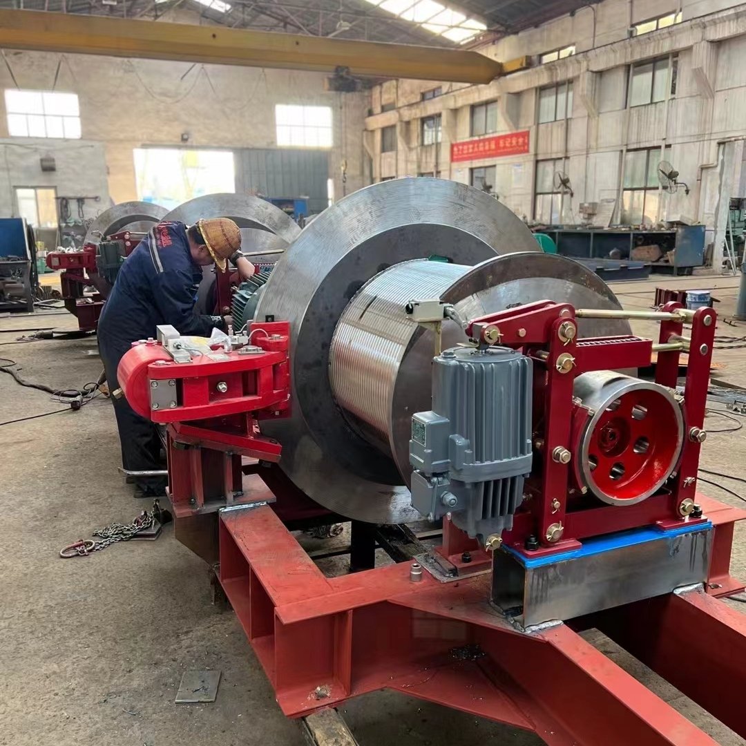 Marine Slipway Hydraulic Towing Winch 30ton 35ton 40ton 50ton 60ton 70ton Boat Electric Anchor Ship Windlass Mooring Winch Price