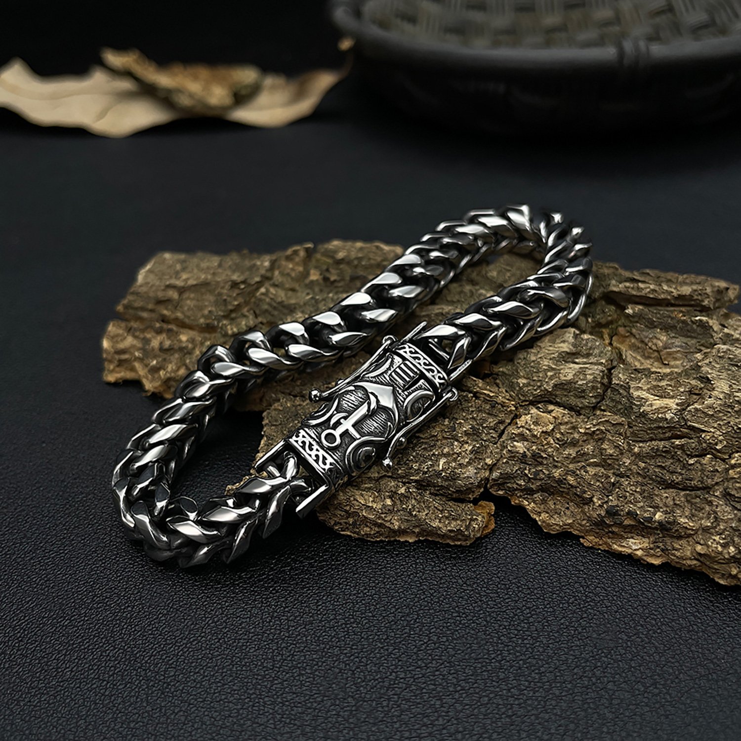 Vintage Fashion Hip Hop Personality Design Stainless Steel Boat Anchor Clasp Cuban Link Chain for Men Jewelry Bracelet