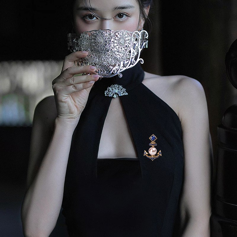Fashion Jewelry Big Pearl Anchor Brooches Lapel Pin Crystal Rhinestone Cross Boat Anchor Brooch for Women Men