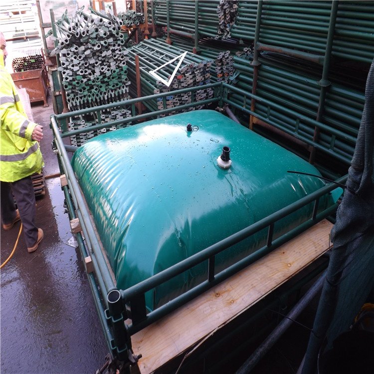 New High-quality Large-capacity Outdoor Durable Leak-proof Water tank Anchoring Boats to Land