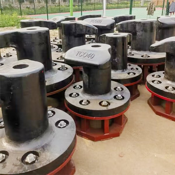 Square Bolt Double Mooring Bitt Bollard Single Cross Mooring Bitt Dock Bollard Cleat