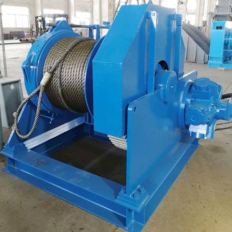Big Capacity Boat Rescuring Towing Winch 500KN 1000KN Wire Rope Electric Anchor Winch Sale