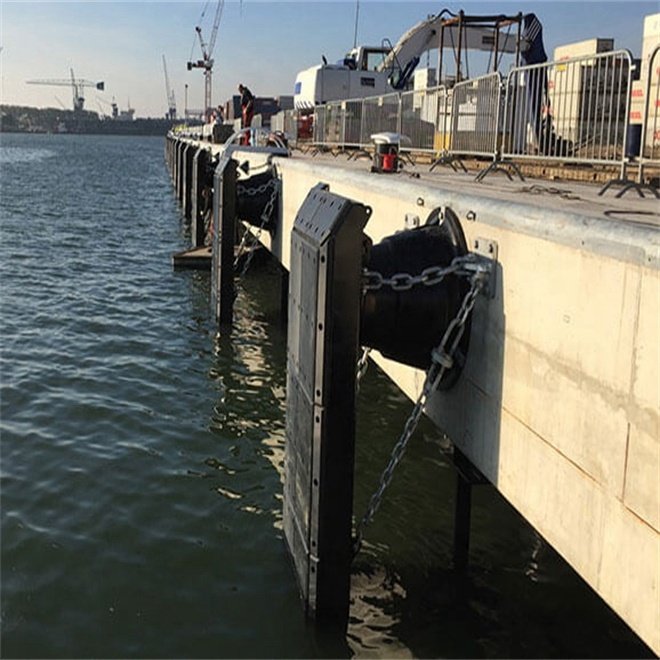 Discounted Marine Grade Cell Rubber Fender Anchor Dock Ship Fenders Defender Cell Fenders Directly Supplied