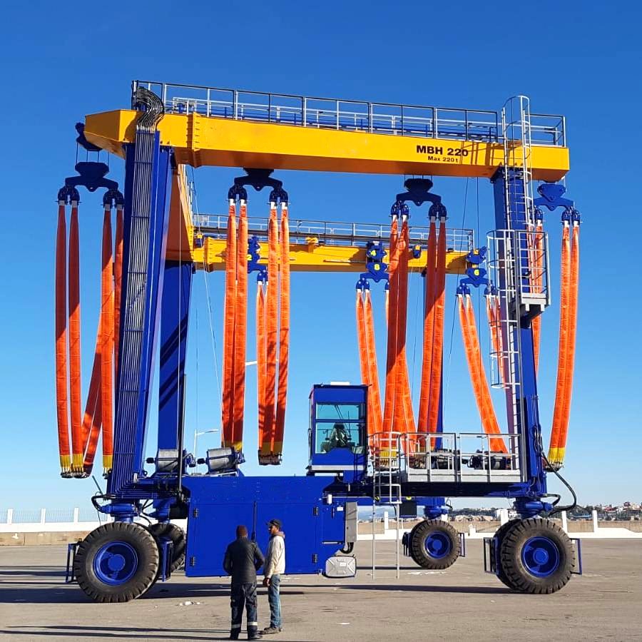 25-100 Ton Rubber Wheeled Mobile Marine Gantry Crane for Outdoor Engineering & Construction Machinery High-Quality for Sale
