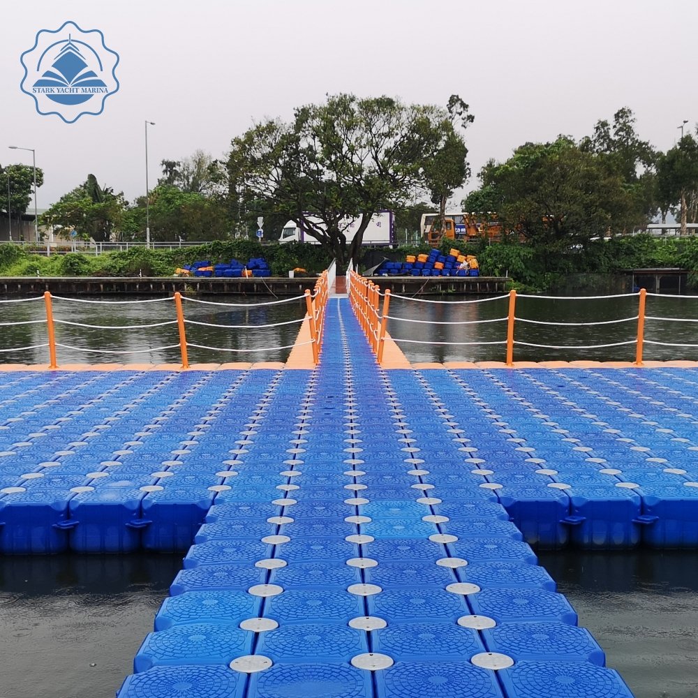 Customized Dimension Hot Sale Plastic Floating Boat Docks