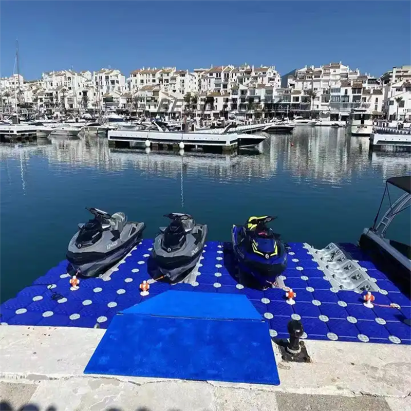 Factory Sale Plastic Modular Pontoon Cubes Jet Ski Dock Ramp Floating Lift Boat System