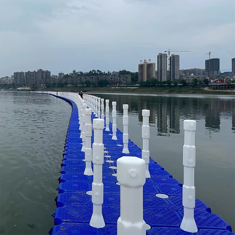 Popular Sale Plastic Modular Floating Dock Jetski Pontoon Cubes Floating Dock Platform Bridge