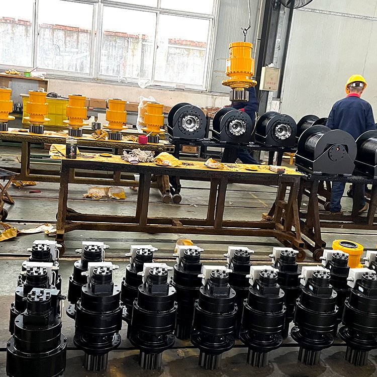 Electric Marine Hydraulic Winch for Anchor Cable Windlass Cranes & Construction Cable Pulling Applications by Holzspalter
