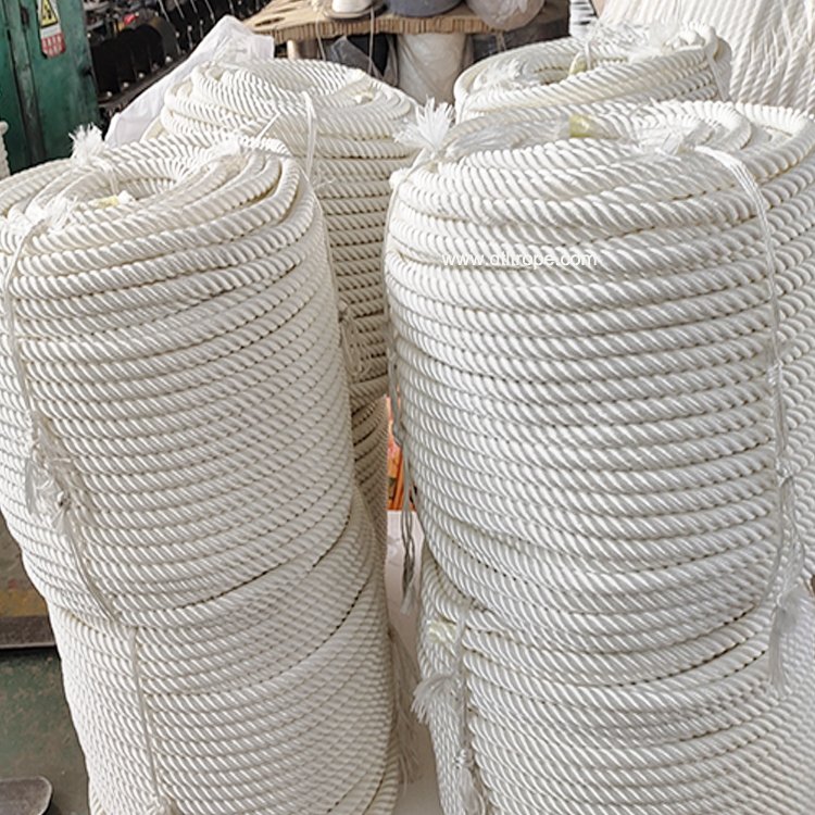 Boat Anchor Rope 200 ft X 1/2 Inch Polypropylene Rope 3 Strand Twisted Anchor Line for Sailboat Sled Line Mooring with Thimble