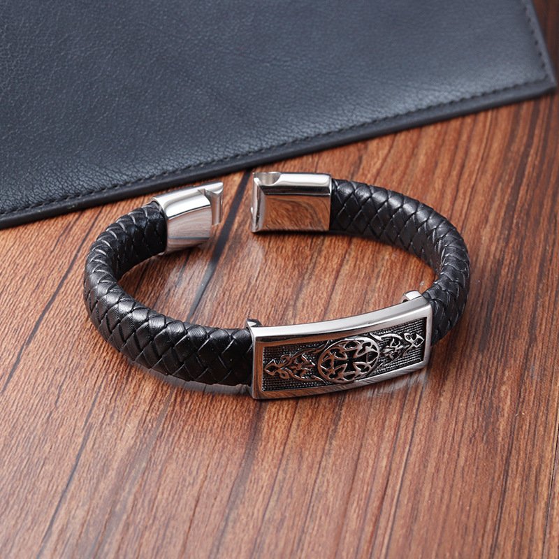Minimalist Designer Stainless Steel Bracelet for Men Genuine Leather Boat Anchor Vintage Jewelry Classic Style Accessories
