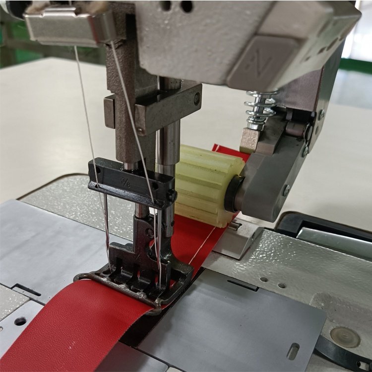 Hot Selling Cyclone Sewing Double Needle Synchronous Long Arm Flat Bed Industrial Sewing Machine