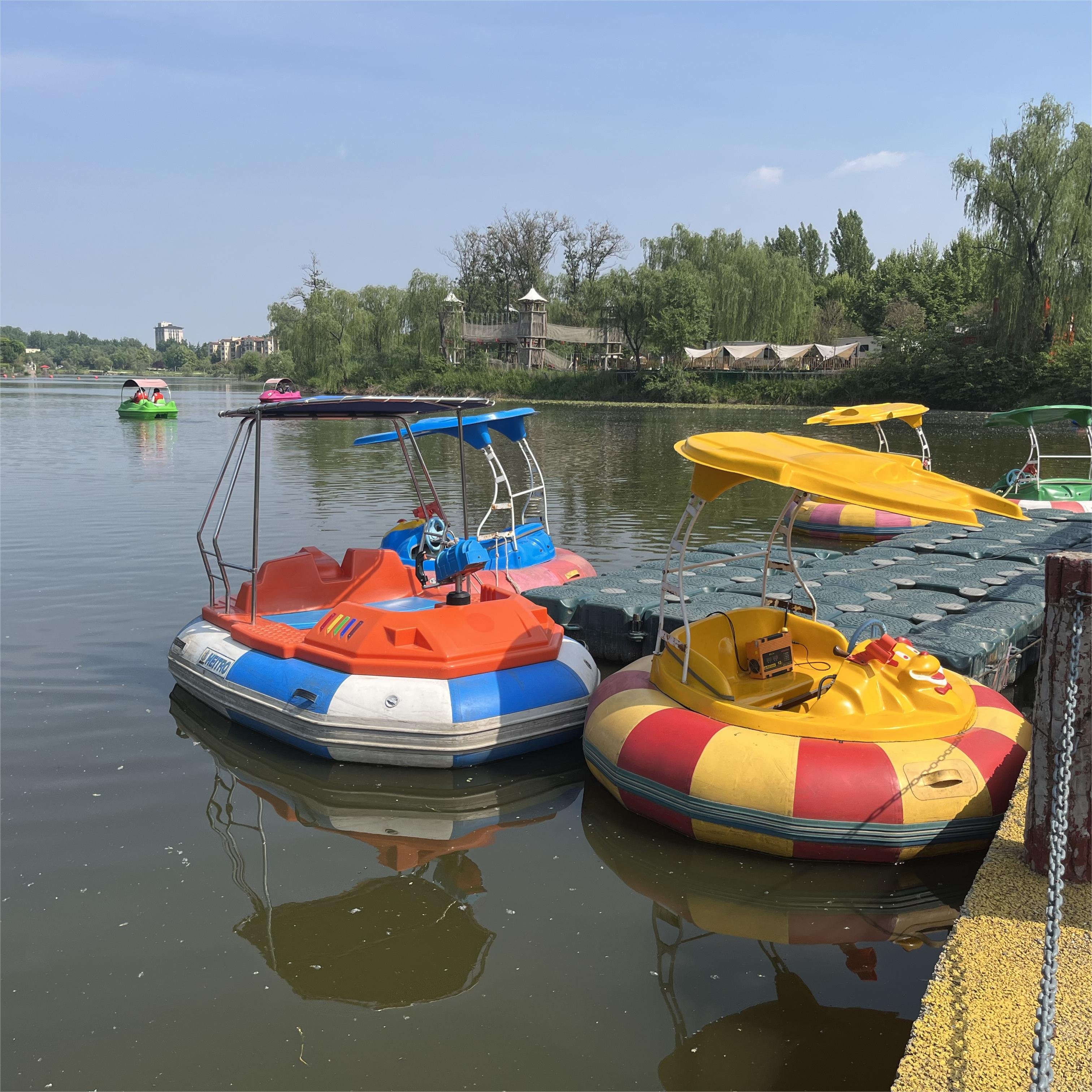 China Factory Cheap Yacht Luxury Boat Yacht Water Park Boat Sea Beach Tourism