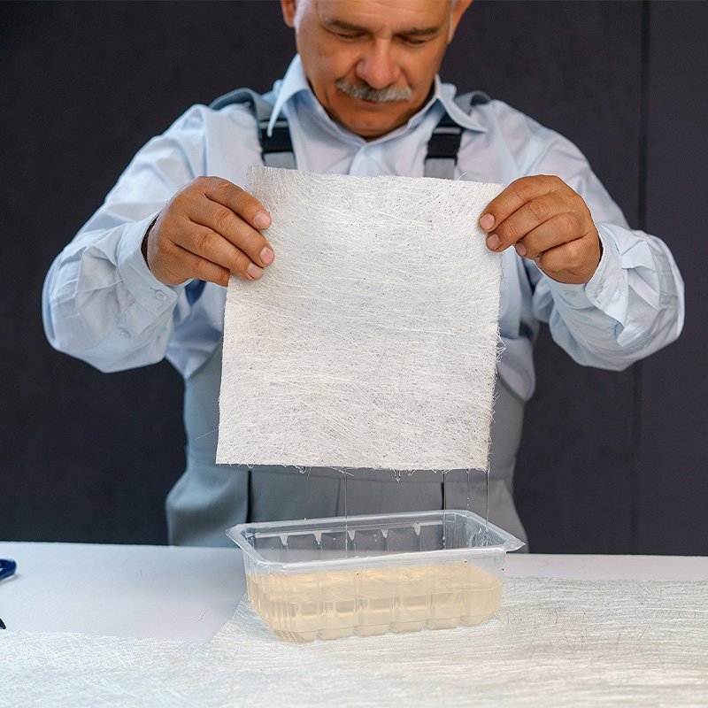 Coated Fiberglass Tissue Mat 30 Gsm 8onz for Roofing Surfboard Boat