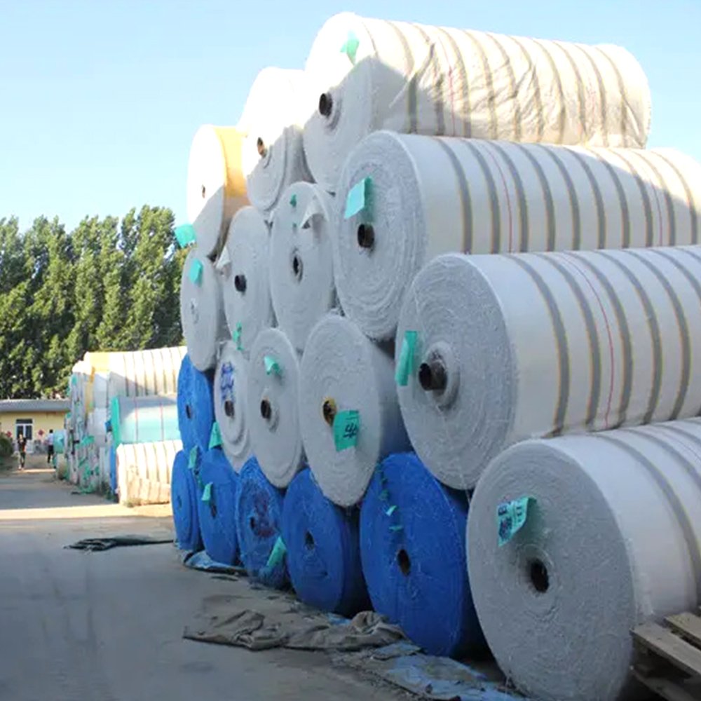RTS Wholesale Heavy Duty Strong Coated Waterproof Pvc Tarp 180g Silver Blue Pe Coated Plastic Tarpaulin Fabric Roll