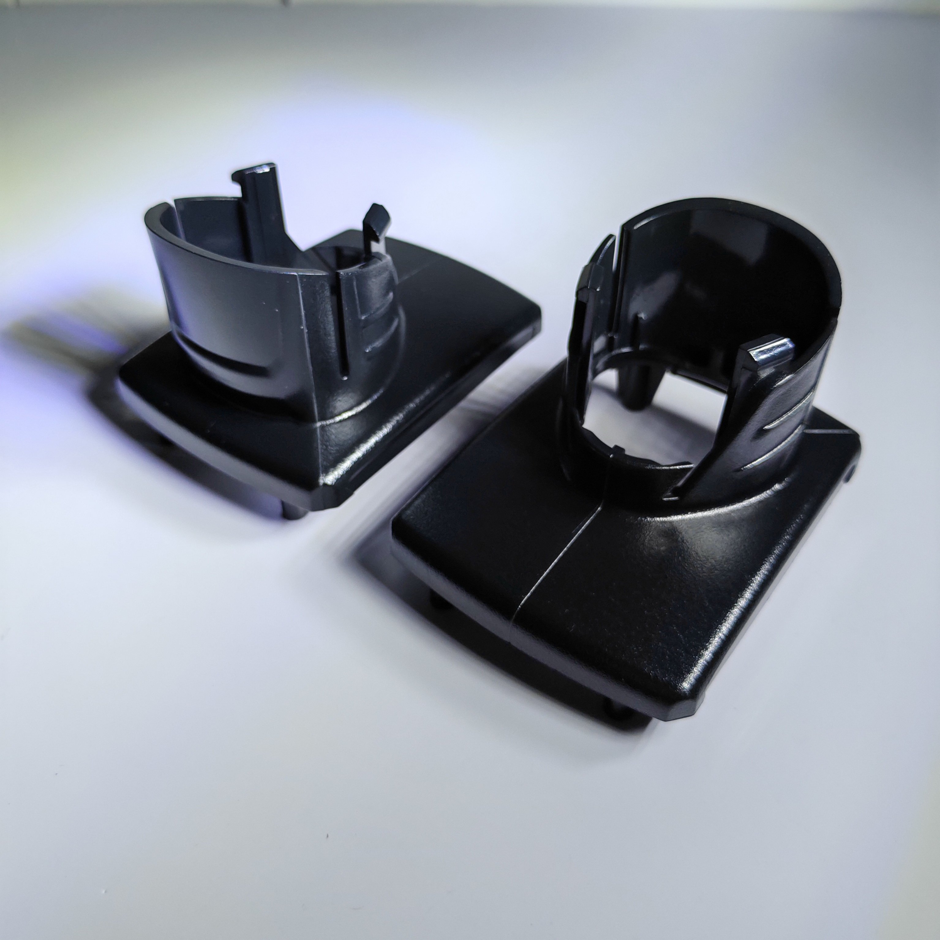 Factory Price for 1 PIECE of Milwauke M12 12V Middle case Holder Plastic case 10.8V Plastic Housing 6 Cells Plastic Cover Bms