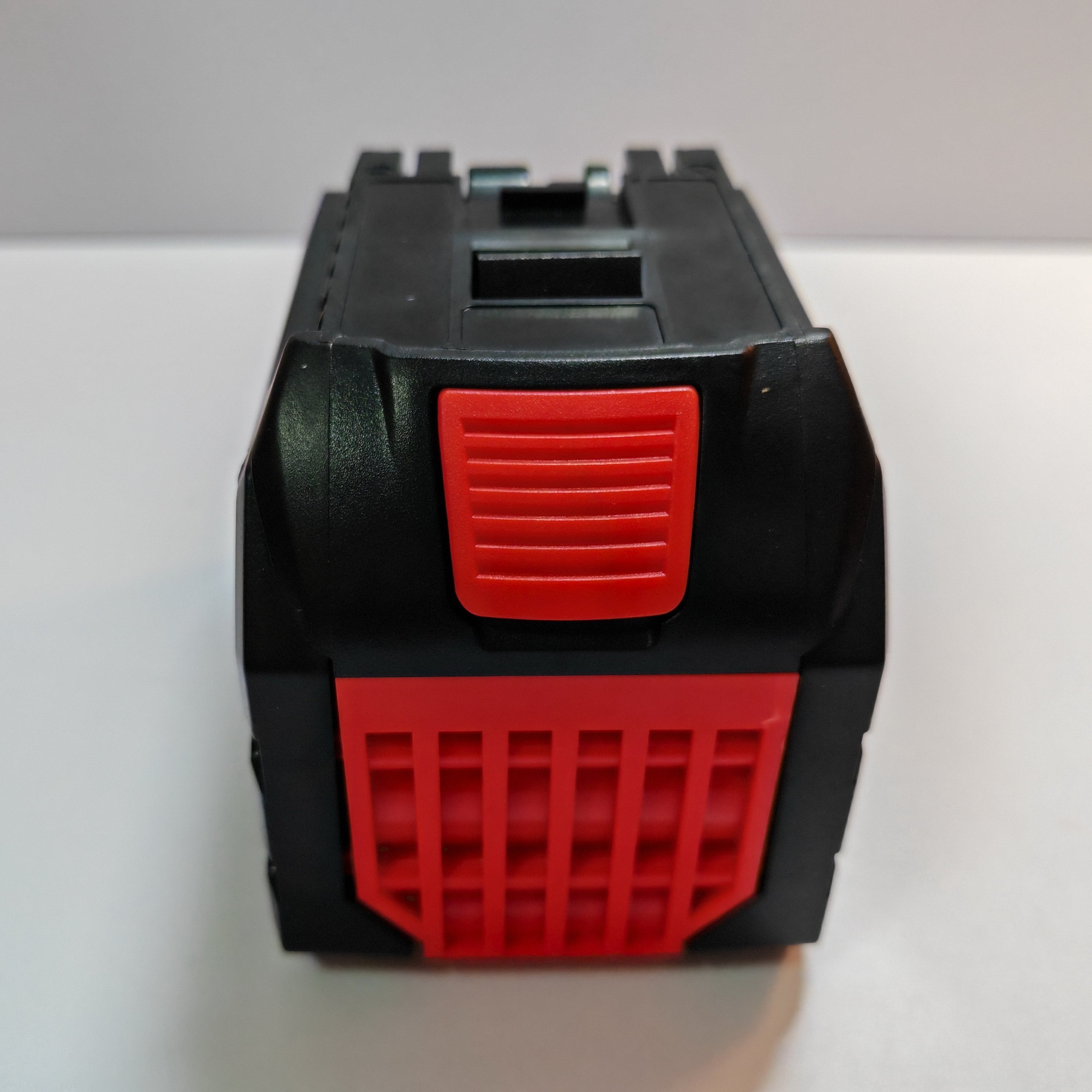 Factory Price Bos 18v 15.0ah BAT618 BATTERY PACK 12.0AH Plastic case Plastic Housing Plastic Cover 15 CELL 21700 BAT607B BAT614