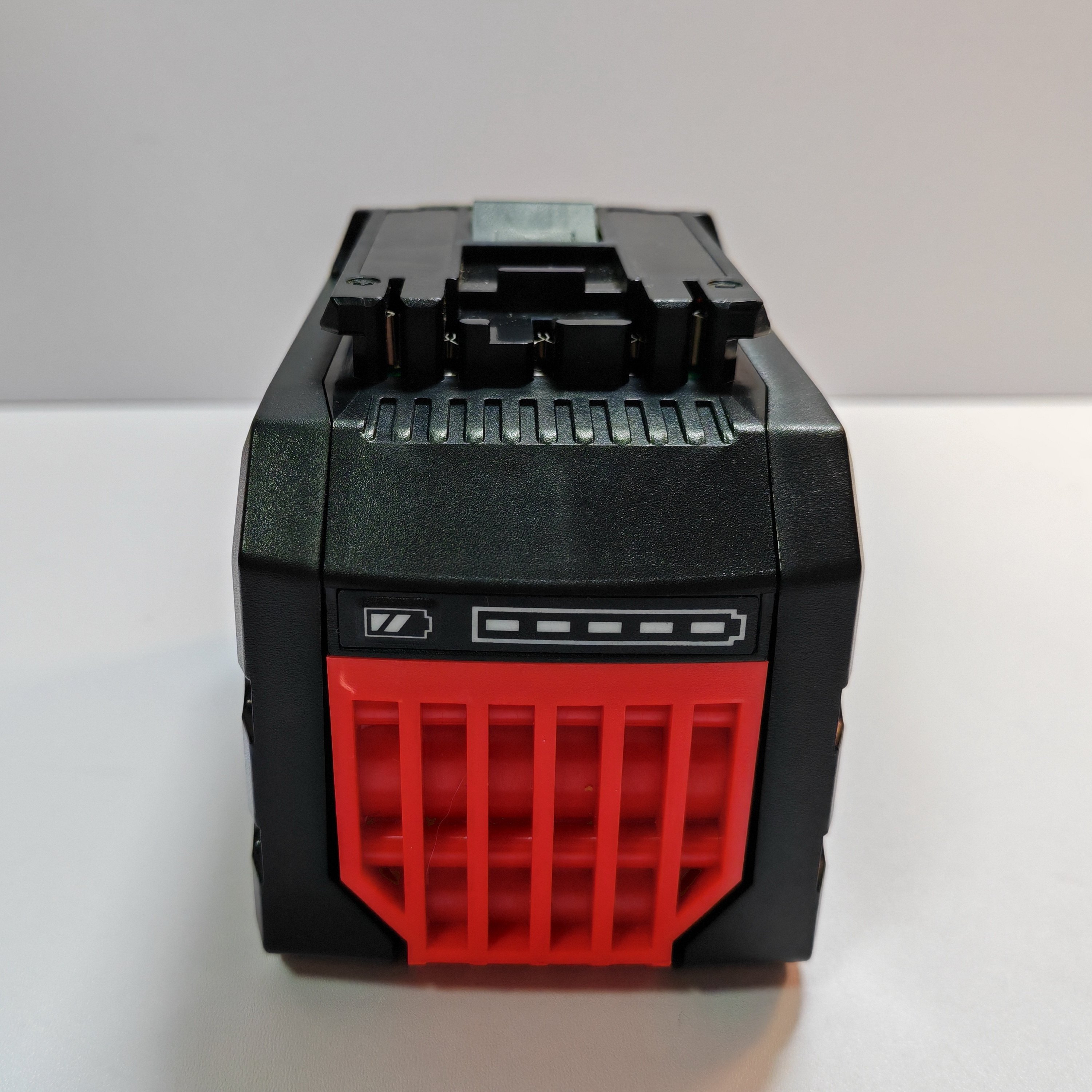 Factory Price Bos 18v 15.0ah BAT618 BATTERY PACK 12.0AH Plastic case Plastic Housing Plastic Cover 15 CELL 21700 BAT607B BAT614