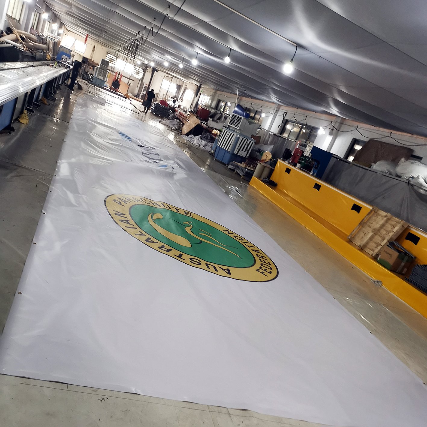 Customized UV Printing Tarpaulin Matte Canvas Roll 650gsm 800gsm Waterproof Fast Door-to-Door Delivery NFPA Certificate Low MOQ