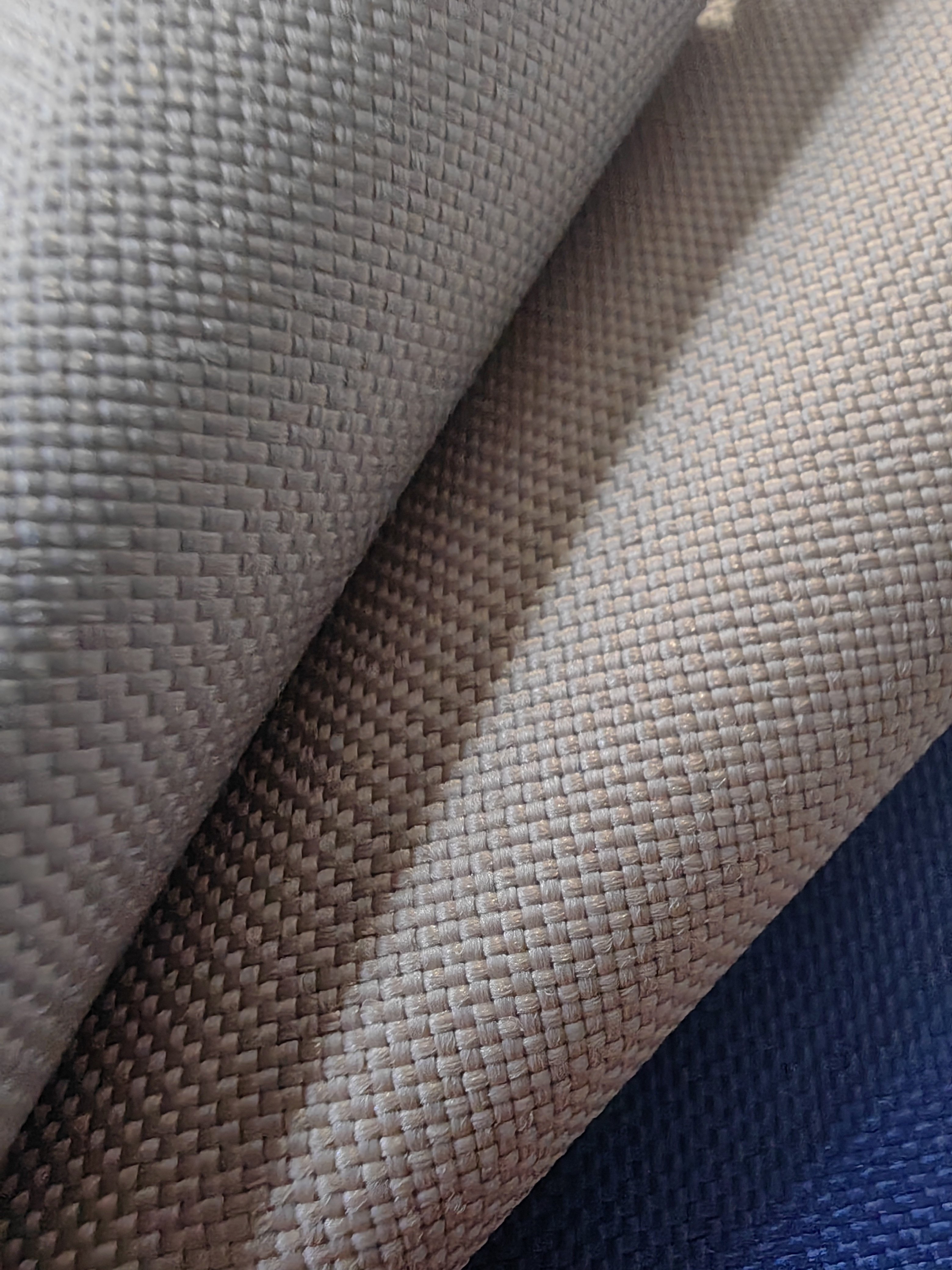 Wholesale Manufacturer Solution Dope Dyed PU Coated 1000mm 600d Oxford Cloth Fabric for Cushion Boat Cover