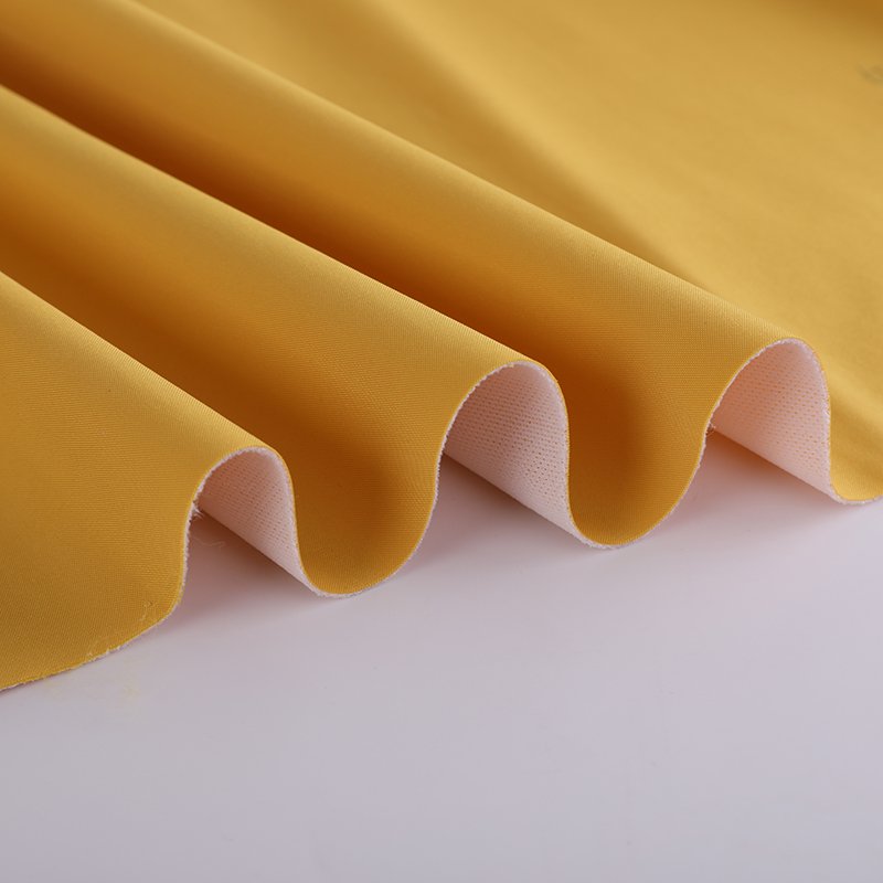 Water Resistant Breathable Flame Retardent 100% Polyester Fabric for Bus Seat Cover