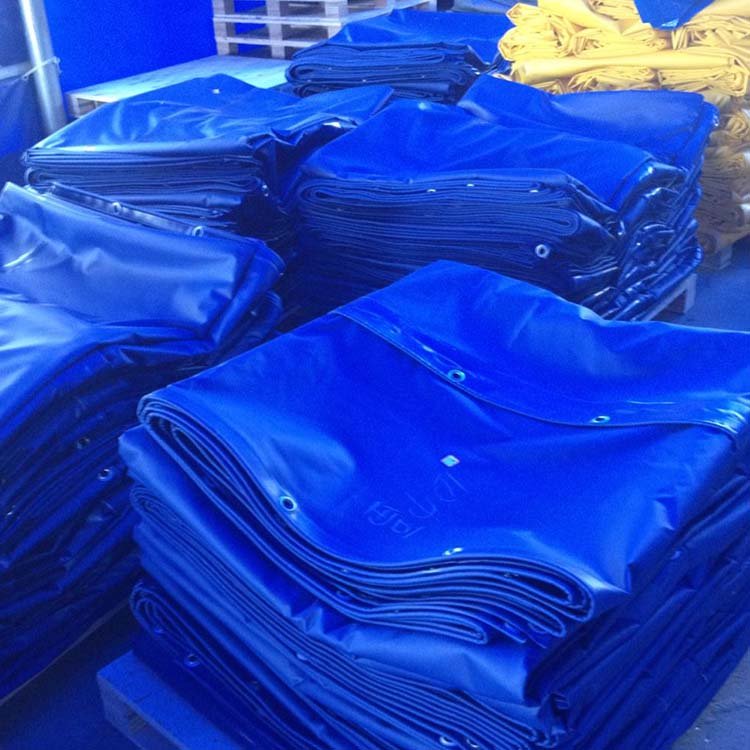 Polyester 600 D PVC Coated Oxford Fabric for Bag Tent Use in China