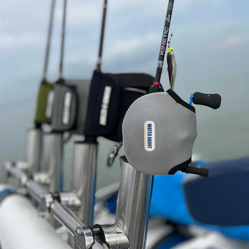 Durable and Elastic Neoprenefor Pressure Buffer Reel Cover Customized LOGO Spinning Protective Fishing Reel Pouch Bag