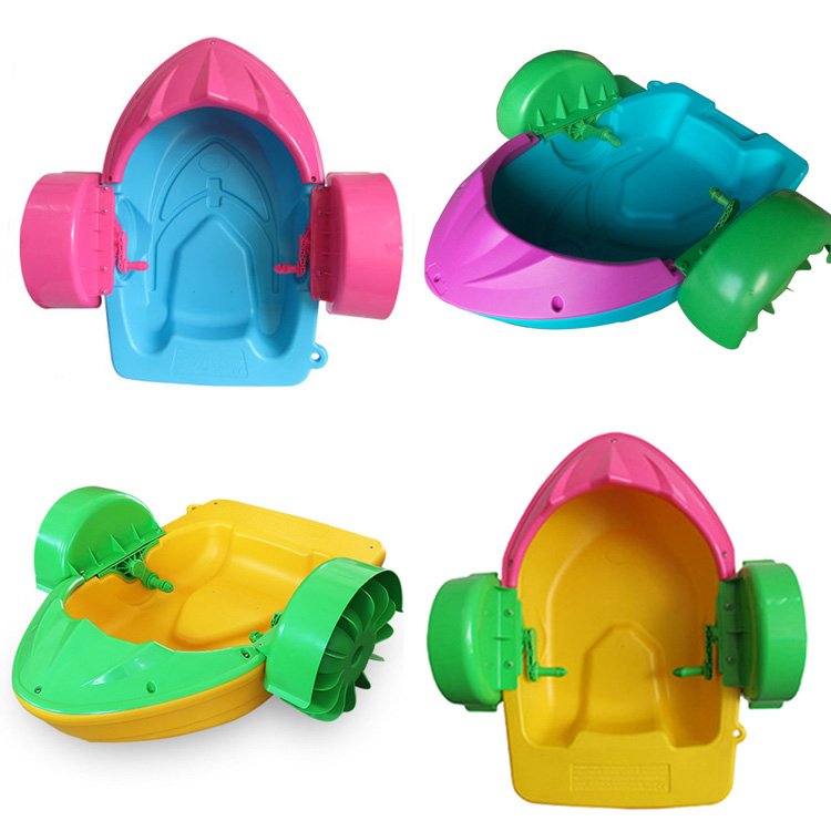 Commercial Kids or Family Size Summer Water Game Plastic Hand Paddle Rowing Boat Water Paddle Boats for Sale