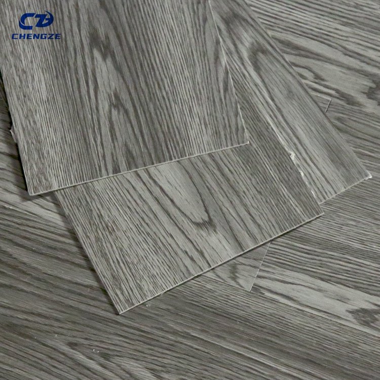 Decking Plank Crack-resistant Outdoor Wpc Floor Waterproof Peel and Stick Tiles Floor Vinyl Lvt Self Adhesive Pvc Plastic Floor
