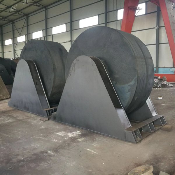 Customized Design Roller Boat Anti-Collision Rubber Fender Marine Rubber Fender