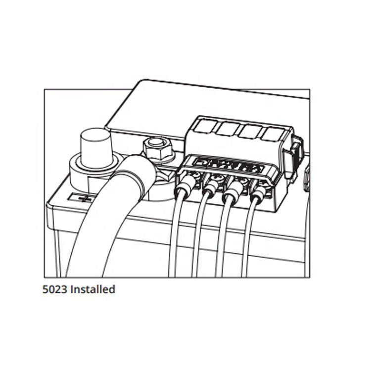 New 5023 4 Circuit ST Blade Battery Terminal Mount Fuse Block With Transparent Cover