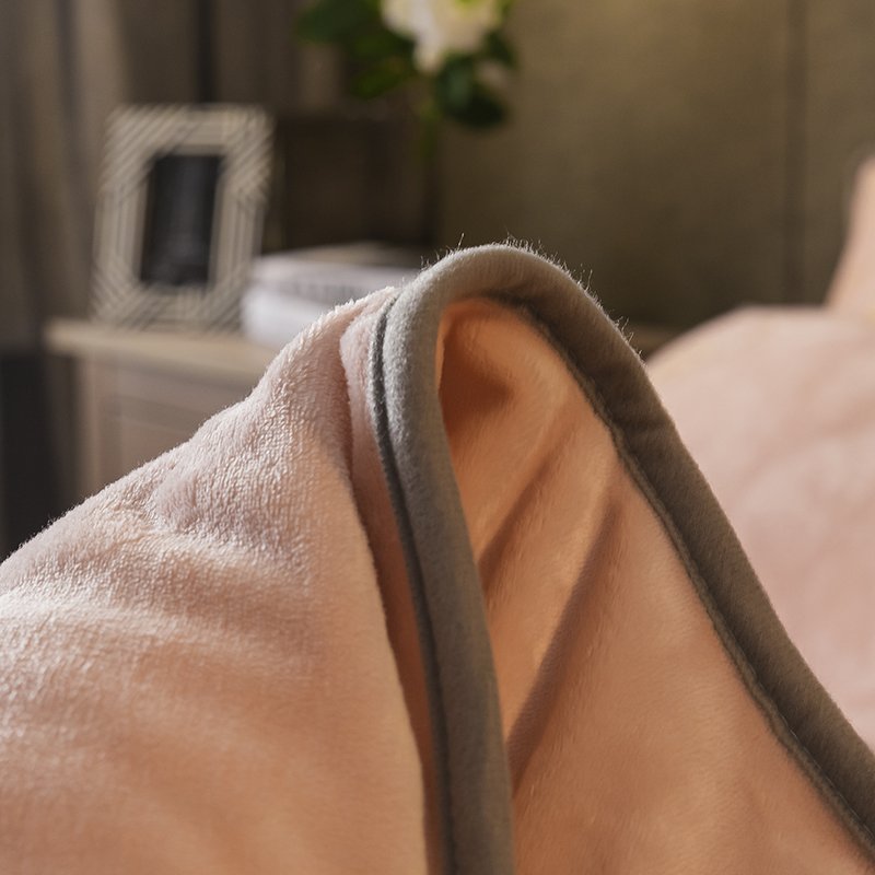 True Velvet Soft Breathable 100% Polyester Duvet Cover Set Printed Quilt Cover with Pillow Shams Winter Bedding for Comfort