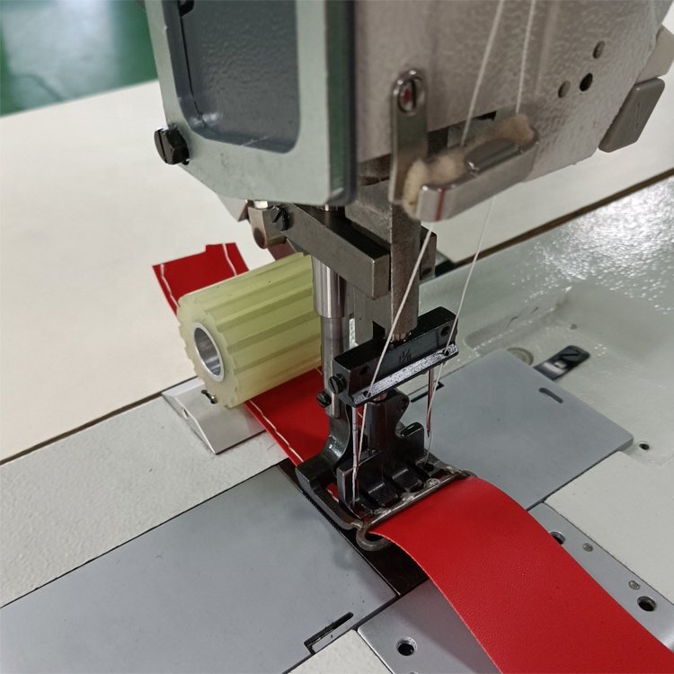 Cheap Price High Quality Industrial Strong Long Arm Tents Cushions Mattresses Leather Industrial Sewing Machine