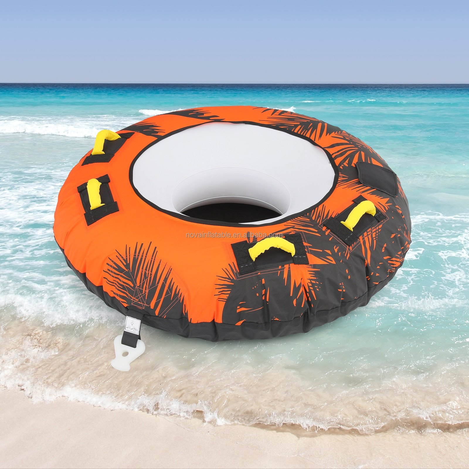 Factory Supply PVC Inflatable Towable Tube for Boating 1 Person Fun Ring With Rope